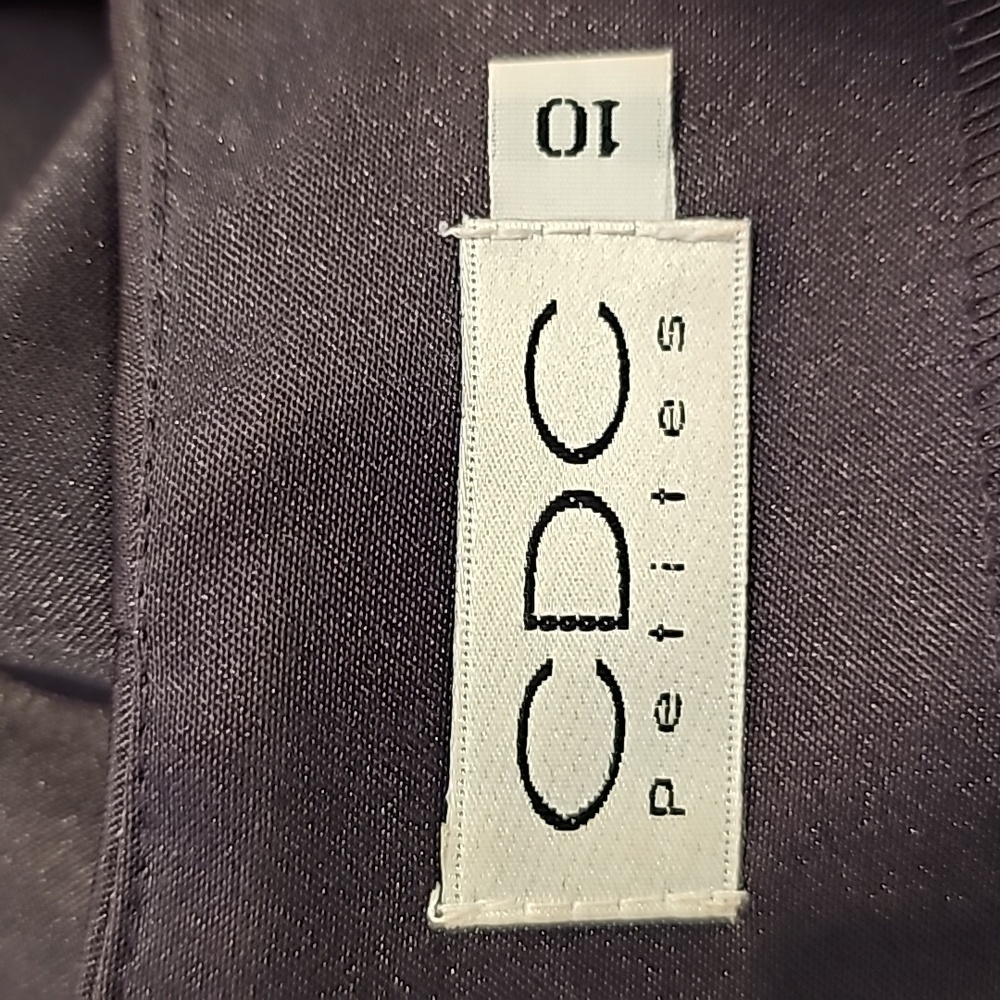CDC Dress - Picture 7 of 8